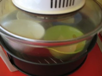 Rezept: meine "Toastkörbchen - Hingucker" mit Ei,Tomate und Thunfisch Bild Nr. 4 meine "Toastkörbchen - Hingucker" mit Ei,Tomate und Thunfisch - Rezept - Bild Nr. 4