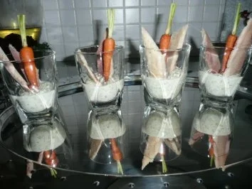 GLASFOOD 4:Räucherforelle an Gurken-Meeretich-Salsa - Rezept - Bild Nr. 2