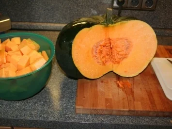 Rezept: Kürbis-Orangen-Apfel-Marmelade Bild Nr. 2 Kürbis-Orangen-Apfel-Marmelade - Rezept - Bild Nr. 2