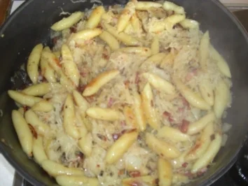 Inges Schupfnudeln mit Sauerkraut - Rezept - Bild Nr. 4