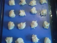 Rezept: Mini-Windbeutel mit Vanillecreme Bild Nr. 5 Mini-Windbeutel mit Vanillecreme - Rezept - Bild Nr. 5