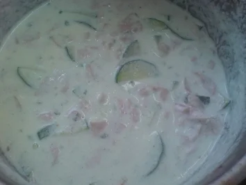Dip / Soße "Zucchini-Schinken-Soße" - Rezept
