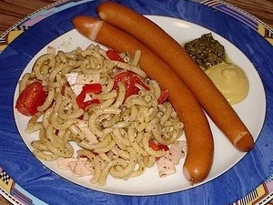 Rezept: Pesto Nudelsalat Bild Nr. 2 Pesto Nudelsalat - Rezept - Bild Nr. 2