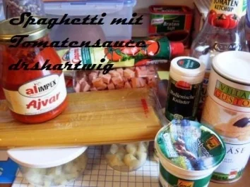 Hauptgericht~Spaghetti  mit Tomatensauce - Rezept - Bild Nr. 2