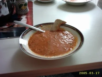 Rezept: Tomatensuppe mit Kräutern Tomatensuppe mit Kräutern - Rezept