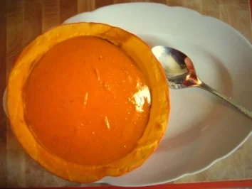 Rezept: Hokkaido - Cremesüppchen Bild Nr. 2 Hokkaido - Cremesüppchen - Rezept - Bild Nr. 2