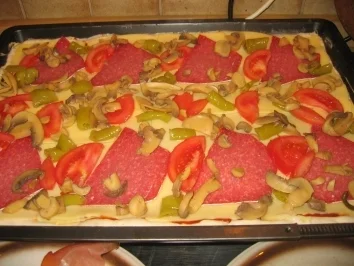 Pizza: Alpenspeck -Pizza - Rezept - Bild Nr. 3