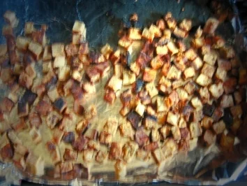 knusprige Croutons von Semmelknödeln - Resteverwertung - Rezept