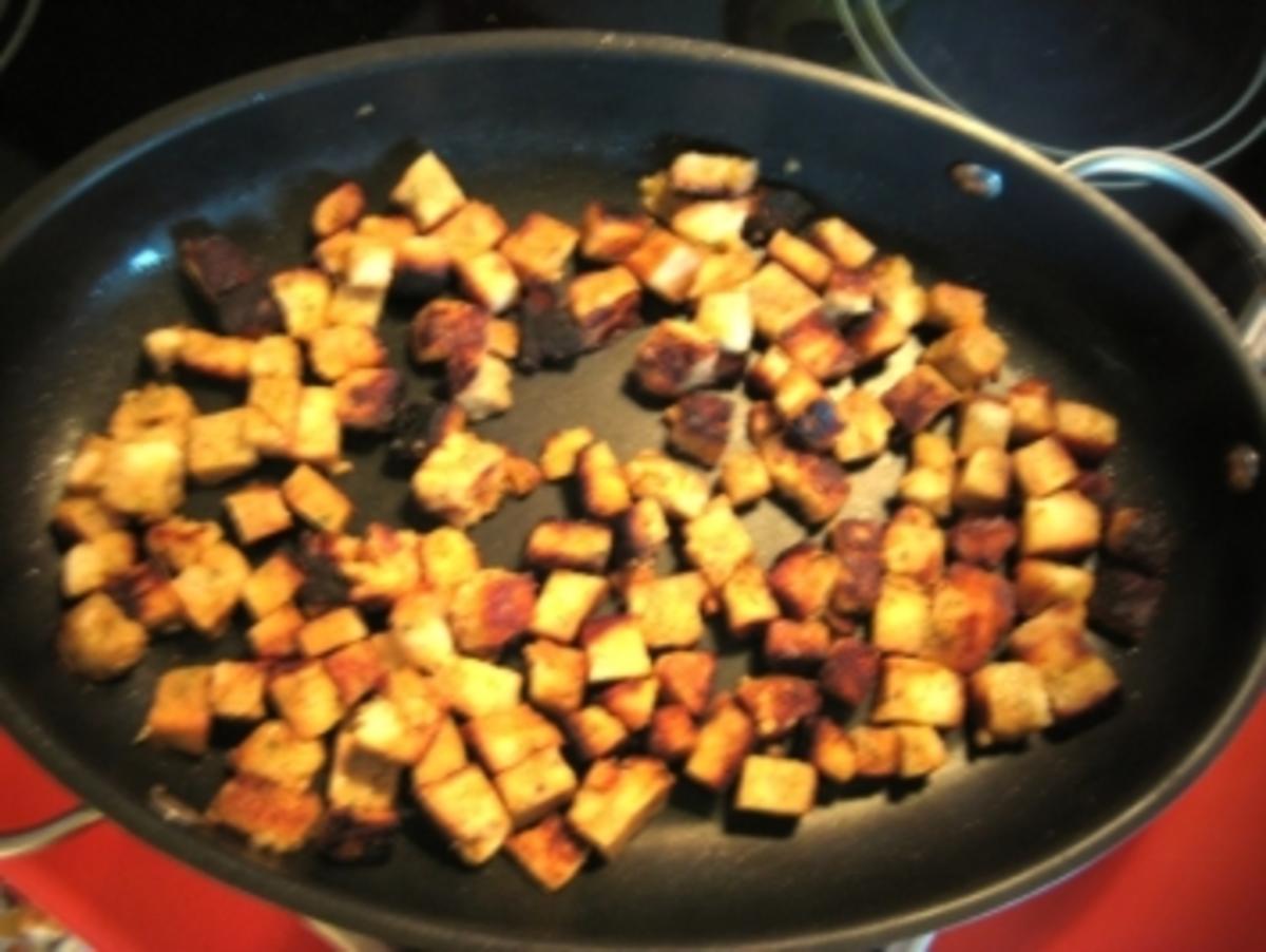 knusprige Croutons von Semmelknödeln - Resteverwertung - Rezept - Bild Nr. 2