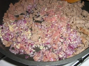 Gorgonzola-Paprika-Hack auf Gnocchi - Rezept - Bild Nr. 4