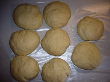 Rezept: Kikis Pizzateig auf Vorrat Bild Nr. 10 Kikis Pizzateig auf Vorrat - Rezept - Bild Nr. 10