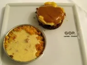 Bananen-Toffee-Törtchen an Applecrumble mit Vanillesoße - Rezept