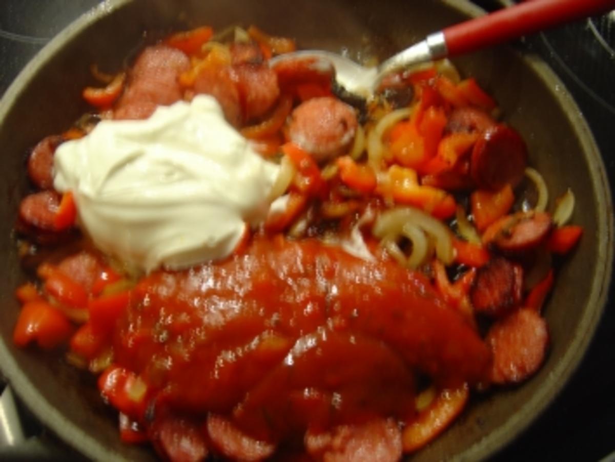 Cabanossi-Pfanne mit Paprika und Zwiebeln... in 20 Min. fertig.. ich habe das Rezept halbiert!!! - Rezept - Bild Nr. 5