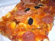 Kikis Pizza vom Blech - Rezept