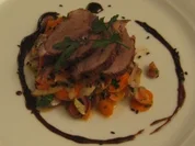 Rezept: Arabischer Salat mit gebratenen Entenbrustscheiben Arabischer Salat mit gebratenen Entenbrustscheiben - Rezept