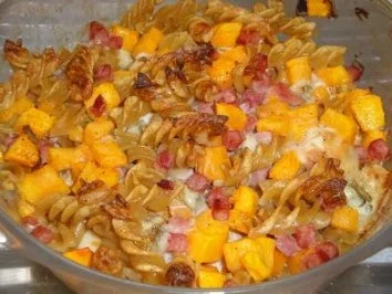 Rezept: Kürbis - Nudel - Auflauf Kürbis - Nudel - Auflauf - Rezept