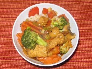 Rezept: Asiatische Puten Gemüse Pfanne aus dem Wok Bild Nr. 2 Asiatische Puten Gemüse Pfanne aus dem Wok - Rezept - Bild Nr. 2