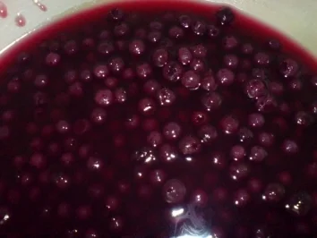 Blaubeer-Sahne-Torte - Rezept - Bild Nr. 3