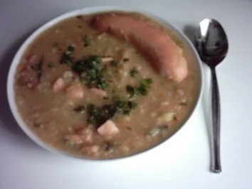 Rezept: Kartoffelsuppe mit Würstchen echt Brandenburg Kartoffelsuppe mit Würstchen echt Brandenburg - Rezept