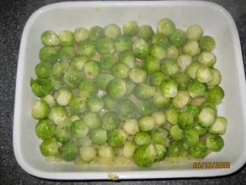 Rosenkohl mit Kartoffelkruste, überbacken...*lecker, und auch Diätrezept* - Rezept - Bild Nr. 3