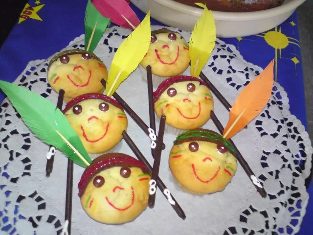 Rezept: Deko-Idee: "Muffin-Indianer" Deko-Idee: "Muffin-Indianer" - Rezept