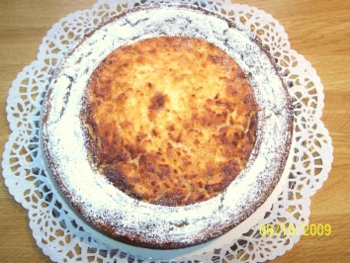 Geschnitzelte Apfeltorte mit Ahornsirup - Rezept - kochbar.de