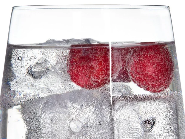 BACARDI RAZZ & Sprite - Rezept - Bild Nr. 2