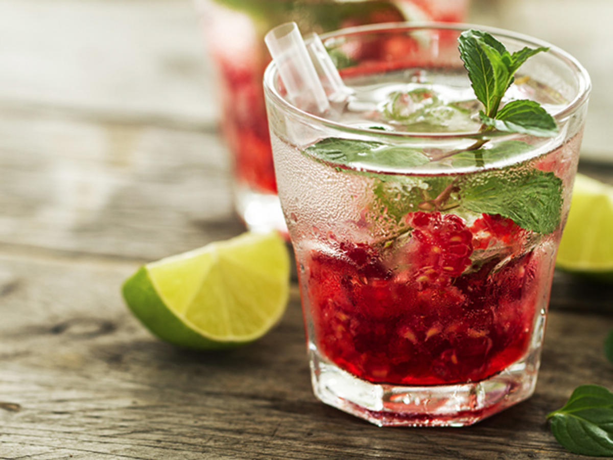 BACARDI RAZZ Mojito - Rezept - Bild Nr. 2