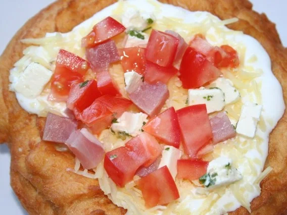 Rezept: Langos Bild Nr. 2 Langos - Rezept - Bild Nr. 2