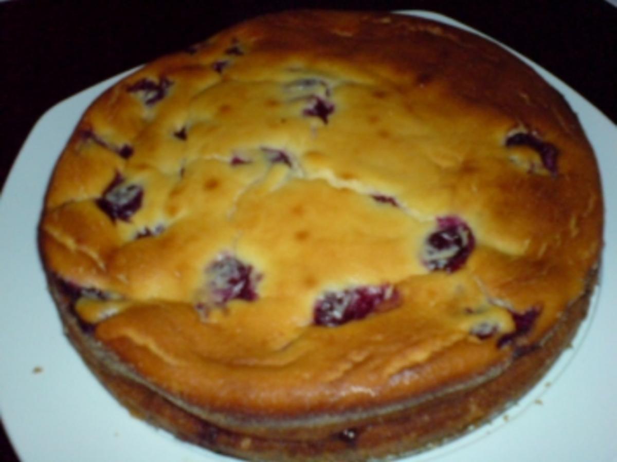 Käsekuchen mit Kirschen - Rezept mit Bild - kochbar.de