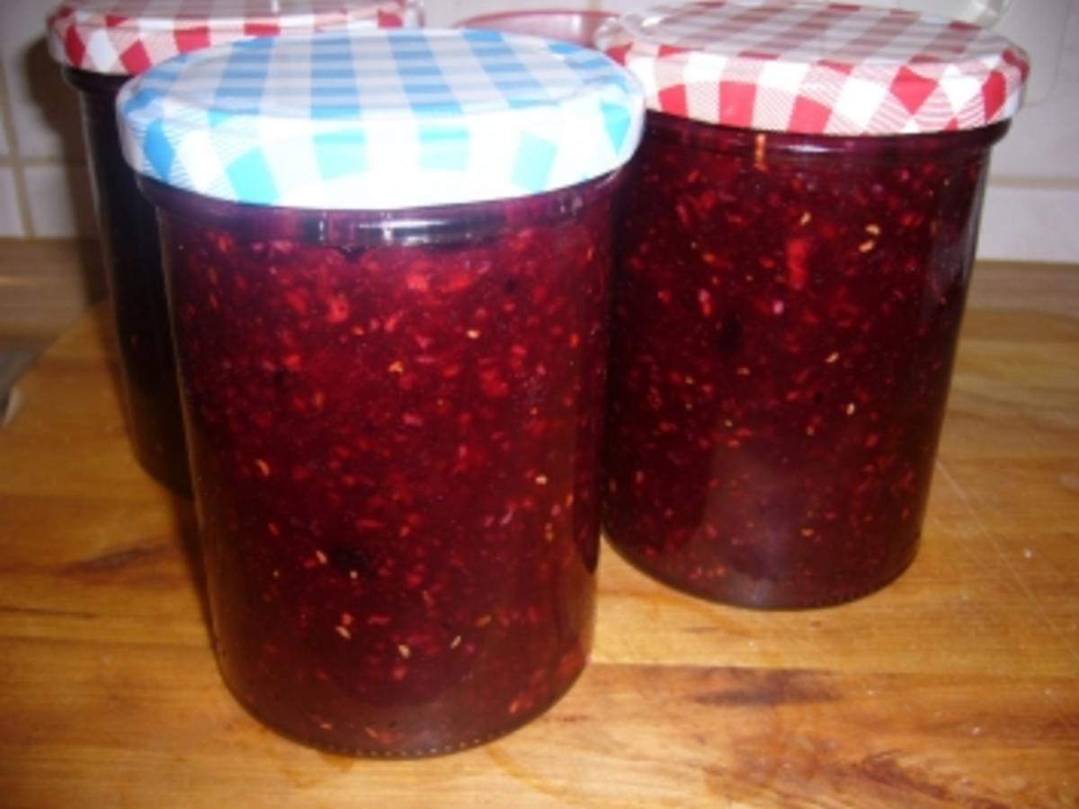 Marmelade --- Apfel-Beeren-Marmelade mit Le Sirop de Monin Rose ...