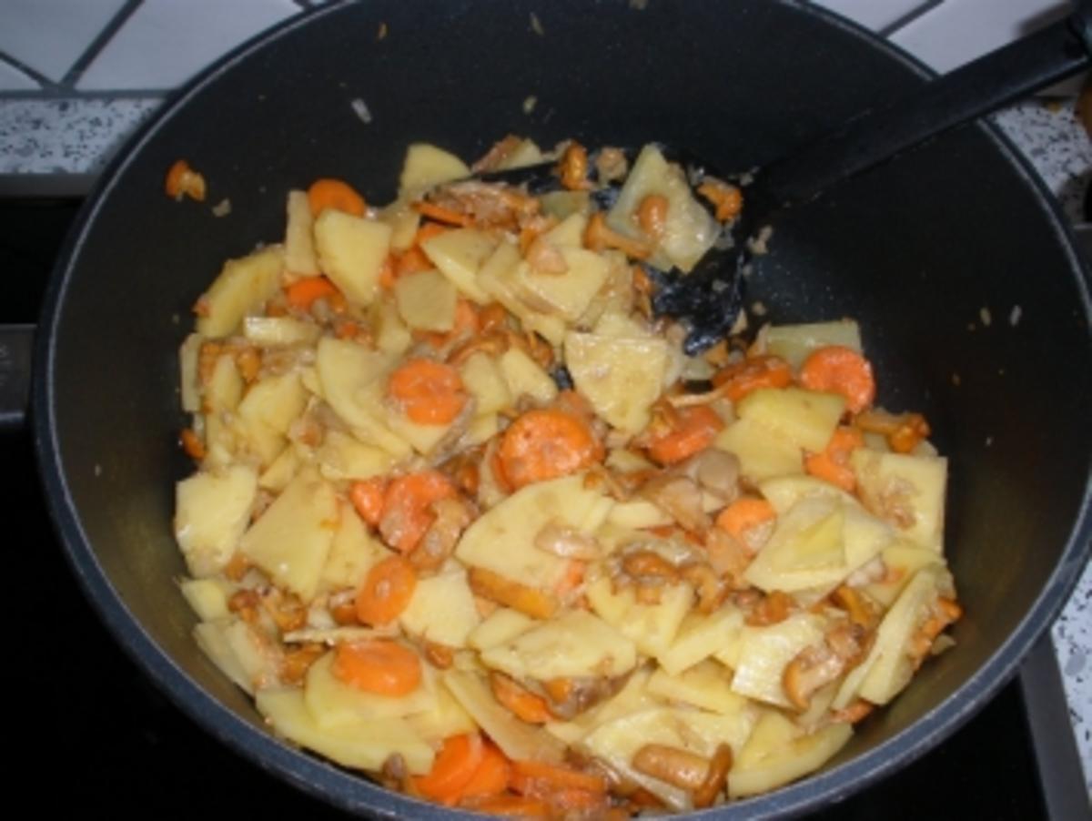 Suppe - Schwammerl - Kartoffelsuppe - Rezept - Bild Nr. 3