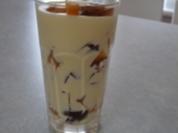 Eierlikörcreme mit Pflaumen - Rezept
