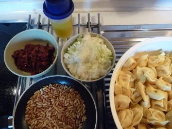 Tortelloni - Salat mit Ricottacreme - Rezept - Bild Nr. 2