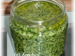 Dips usw. - Pesto aus Feldsalat - Rezept