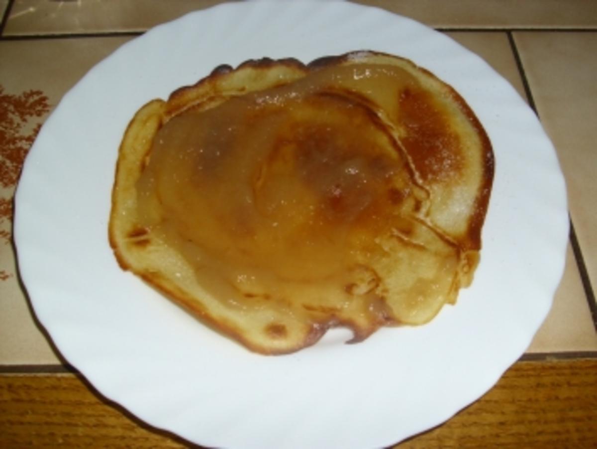 Pancakes mit Apfelmus - Rezept