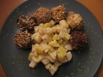 Rezept: Hackfleisch-Saatenrad mit Pastinaken-Rahmkartoffeln Bild Nr. 6 Hackfleisch-Saatenrad mit Pastinaken-Rahmkartoffeln - Rezept - Bild Nr. 6