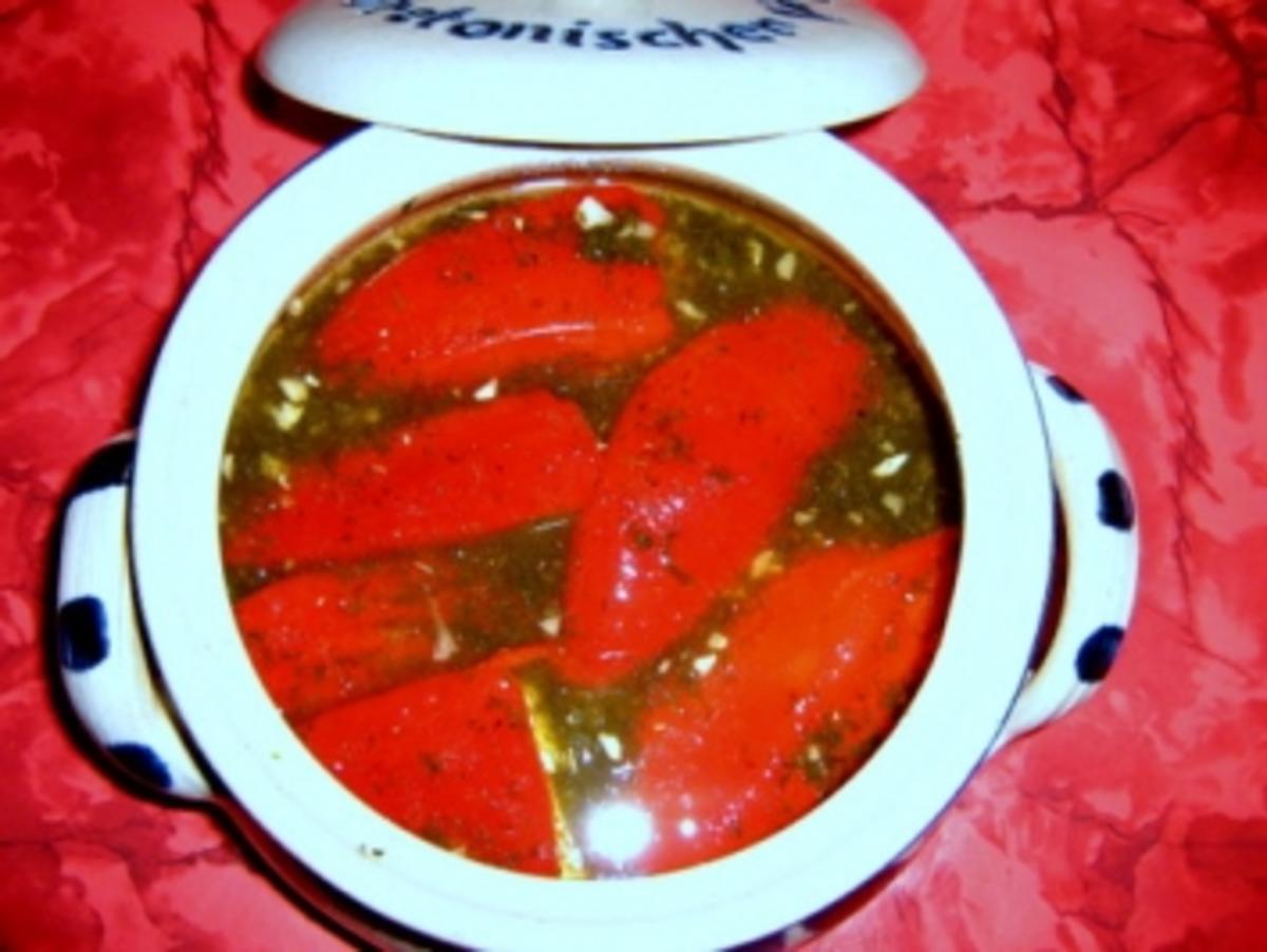 gefüllte Paprika - kalt mit Knoblauch - Rezept