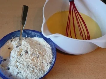 Erdbeer + Kokos + Schokolade = Dad's Geburtstagsmuffins - Rezept - Bild Nr. 3