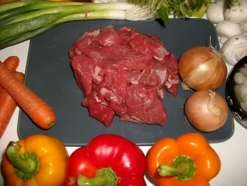 Rezept: Rindfleisch Salat Bild Nr. 2 Rindfleisch Salat - Rezept - Bild Nr. 2