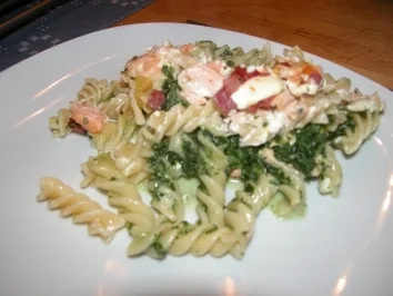 Spinatnudeln mit Lachs - Rezept - Bild Nr. 2