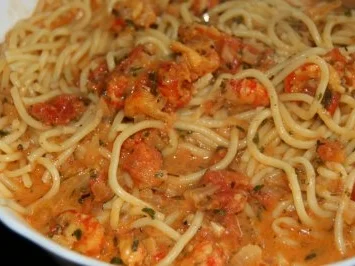 Spaghetti mit Garnelen in Kräuter-Tomaten-Sauce - Rezept - Bild Nr. 7