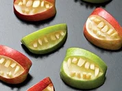 Halloween-Gebiss-Deko für*** Kalte Platte***oder Cocktail - Rezept