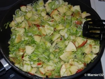 Apfel-Porree-Quiche - Rezept - Bild Nr. 5