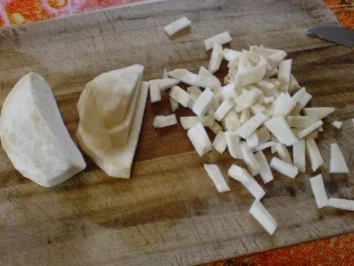 Rezept: Nudelsuppe mit Herz Bild Nr. 8 Nudelsuppe mit Herz - Rezept - Bild Nr. 8