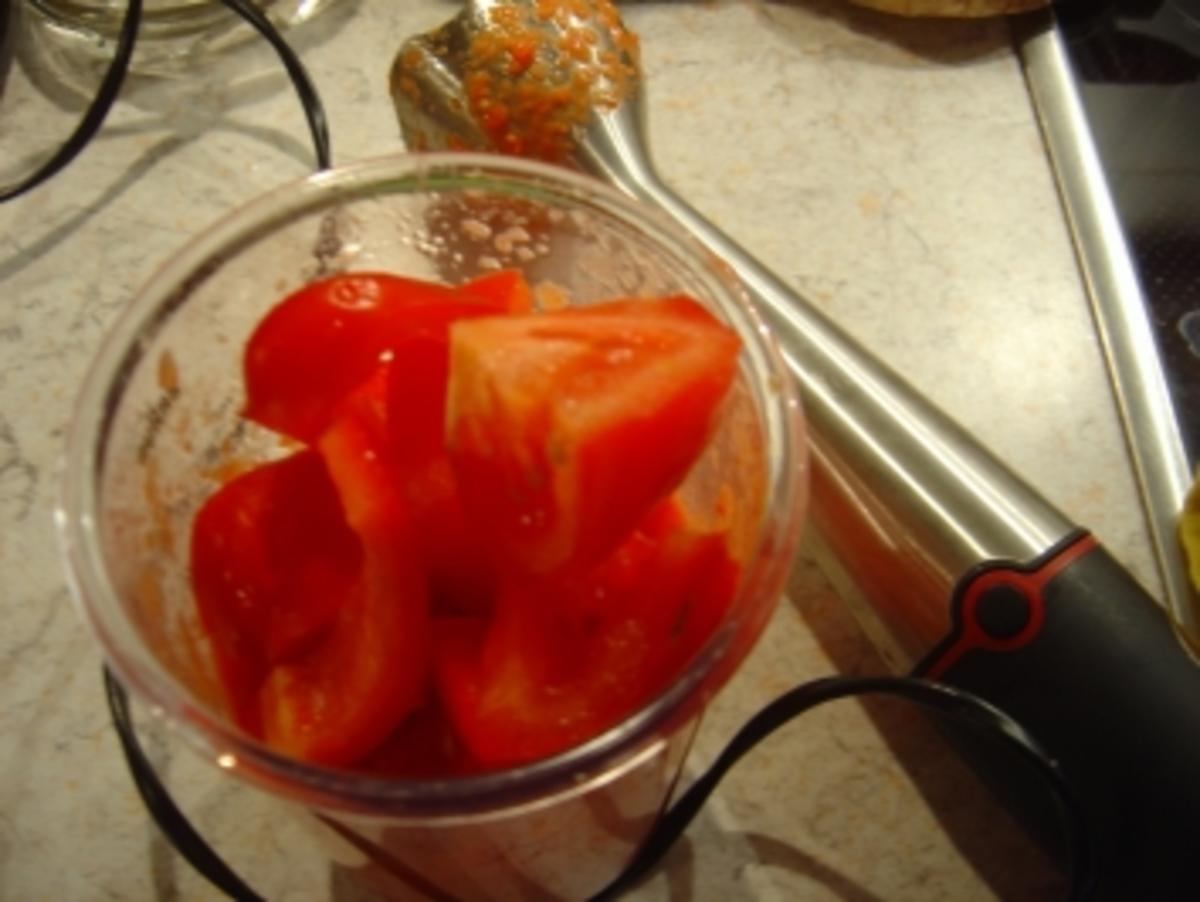 Putengoulasch aus Putenflügeln... kalorienarm... mit Tomate und Paprika - Rezept - Bild Nr. 3