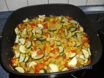 Kartoffel-Gemüse-Pfanne....es muss nicht immer mit Fleisch sein - Rezept