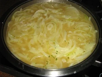 Badisches Zwiebelsüpple mit Haube - Rezept - Bild Nr. 4