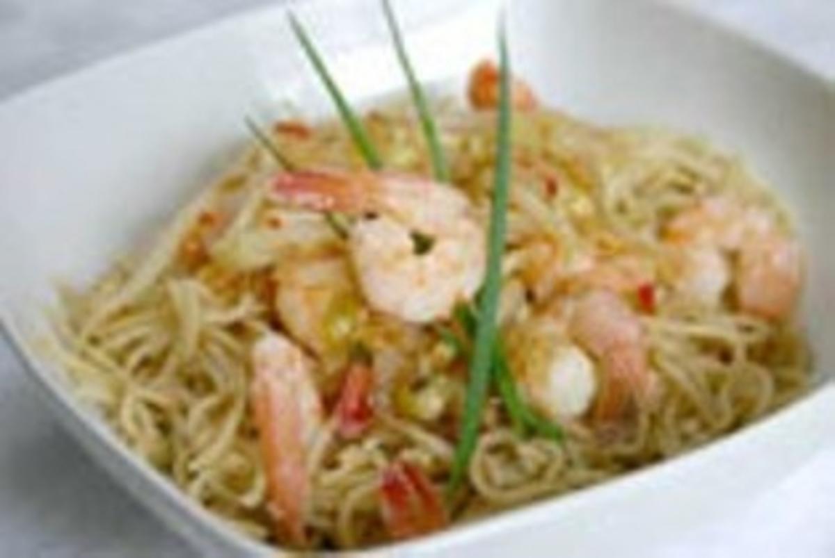 Asianudeln mit Shrimps&Ananas - Rezept