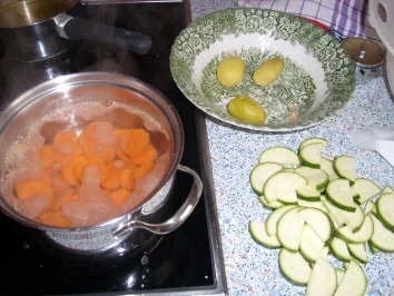 Gemüse-Kartoffelauflauf mit Schinken - Rezept
